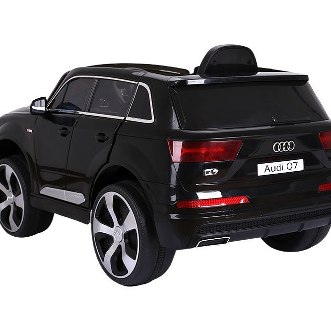 Дитячий електромобіль Audi Q7 YJ2188В