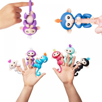 Інтерактивна мавпочка Fingerlings 18002